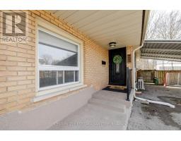 71 BELGRAVE AVENUE - 37