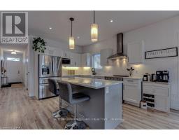 219 WINLOW WAY - 11