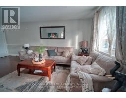 58 STONEHENGE COURT - 3