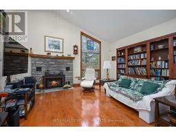 1311 LAKESHORE ROAD - 7