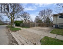 99 INVERARY CRESCENT - 4