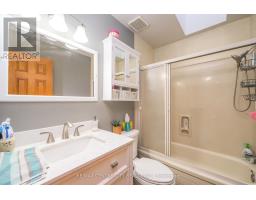 116 HURON AVENUE - 20