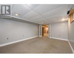 116 HURON AVENUE - 25