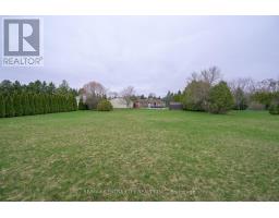 116 HURON AVENUE - 37