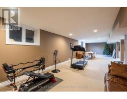 23 EARLSCOURT TERRACE - 33