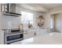 107 TWEED CRESCENT - 11
