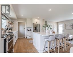 107 TWEED CRESCENT - 9