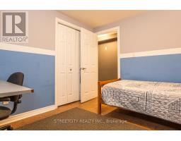 1091 SOUTH WENIGE DRIVE - 40