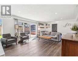264 CHITTICK CRESCENT - 18