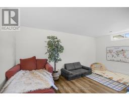 48 FRONTENAC ROAD - 28