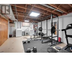 48 FRONTENAC ROAD - 35