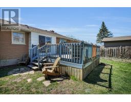48 FRONTENAC ROAD - 42