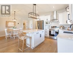 2 - 183 BROCK STREET - 16