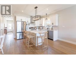 2 - 183 BROCK STREET - 23