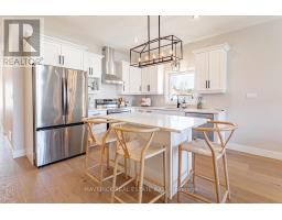 2 - 183 BROCK STREET - 24