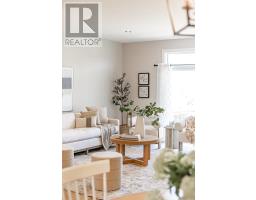 2 - 183 BROCK STREET - 29
