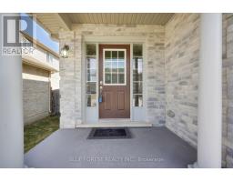 3303 JINNIES WAY - 4