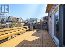 10 ELMWOOD AVENUE E - 32