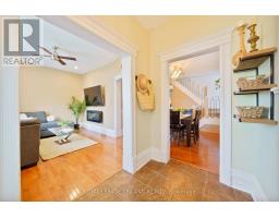 10 ELMWOOD AVENUE E - 6
