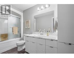 16 ANDERSON CRESCENT - 28