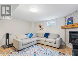 16 ANDERSON CRESCENT - 30