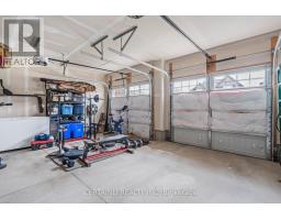 16 ANDERSON CRESCENT - 42