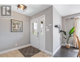 16 ANDERSON CRESCENT - 5