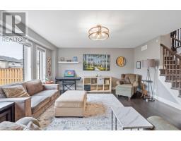 16 ANDERSON CRESCENT - 7