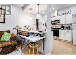 50/52 WELLINGTON STREET E - 3