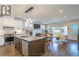 176 BOARDWALK WAY - 11