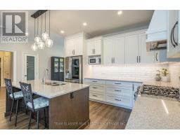 176 BOARDWALK WAY - 12