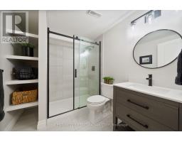 2152 LOCKWOOD CRESCENT - 31