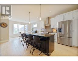 2152 LOCKWOOD CRESCENT - 9
