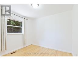 422 DARLENE CRESCENT - 24
