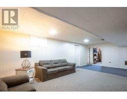 422 DARLENE CRESCENT - 28
