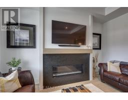56 OPTIMIST DRIVE - 25