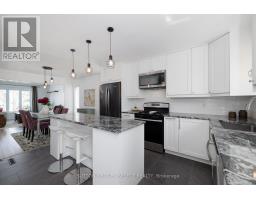 538 AMBLESIDE DRIVE - 11