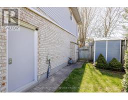 538 AMBLESIDE DRIVE - 33