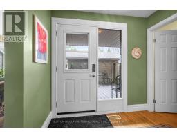 27 BERKSHIRE COURT - 5