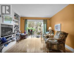 27 BERKSHIRE COURT - 6