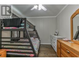 10 ELM STREET - 18
