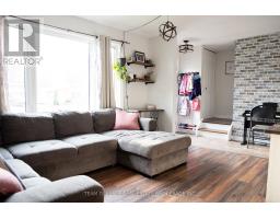 28 PARKVIEW HEIGHTS - 1