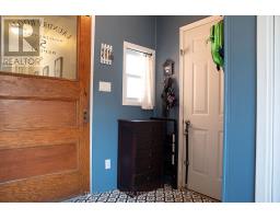 28 PARKVIEW HEIGHTS - 10