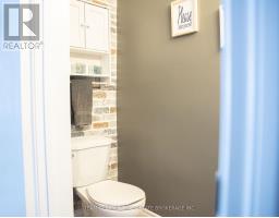 28 PARKVIEW HEIGHTS - 12