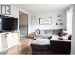 28 PARKVIEW HEIGHTS - 2