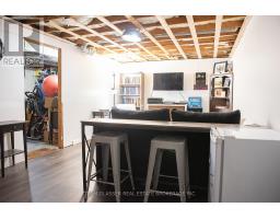 28 PARKVIEW HEIGHTS - 29