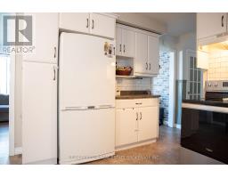28 PARKVIEW HEIGHTS - 7