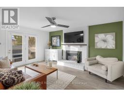 949 FARNHAM PLACE - 16