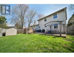 949 FARNHAM PLACE - 35
