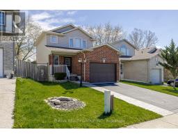 202 CRIMSON CRESCENT - 2